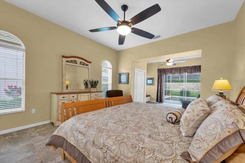 House in Safety Harbor, Florida 4 bedrooms, 258.92 sq.m. № 1744192 - photo 5