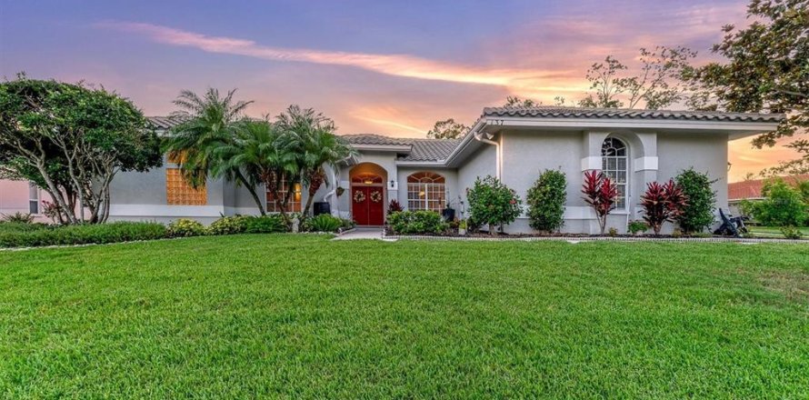 Villa ou maison à Safety Harbor, Floride 4 chambres, 258.92 m2 № 1744192