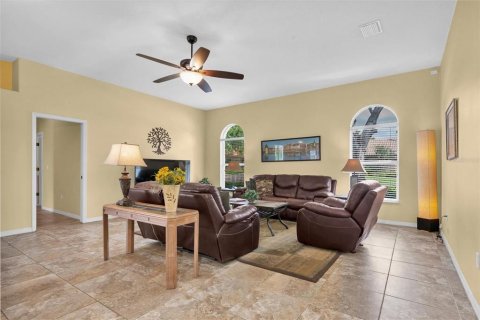 House in Safety Harbor, Florida 4 bedrooms, 258.92 sq.m. № 1744192 - photo 21