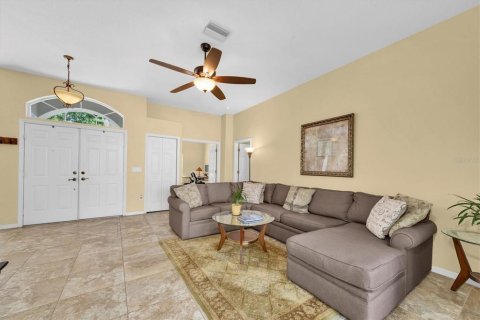 House in Safety Harbor, Florida 4 bedrooms, 258.92 sq.m. № 1744192 - photo 8