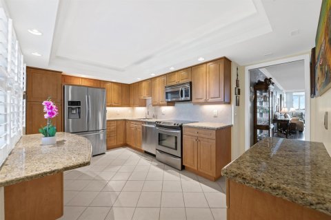 Купить кондоминиум в Помпано-Бич, Флорида 3 комнаты, 150.5м2, № 2085523 - фото 3