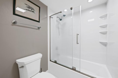 Купить кондоминиум в Помпано-Бич, Флорида 3 комнаты, 150.5м2, № 2085523 - фото 22