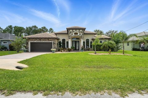 House in Palm Coast, Florida 3 bedrooms, 183.3 sq.m. № 1812534 - photo 9
