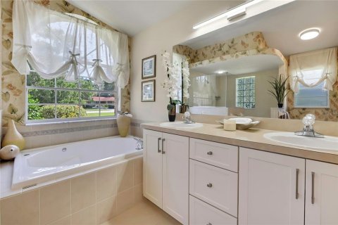 Villa ou maison à vendre à Homosassa, Floride: 3 chambres, 203.36 m2 № 2419250 - photo 23