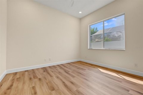 House in Oldsmar, Florida 5 bedrooms, 253.62 sq.m. № 2419203 - photo 29
