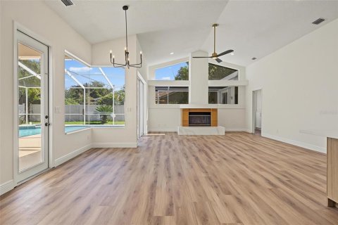 House in Oldsmar, Florida 5 bedrooms, 253.62 sq.m. № 2419203 - photo 19