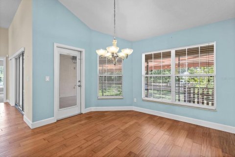 House in Homosassa, Florida 3 bedrooms, 208.47 sq.m. № 1916950 - photo 13