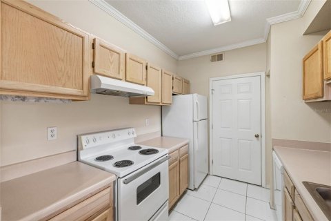 Снять в аренду квартиру в Тампа, Флорида 1 комната, 80.64м2, № 2235423 - фото 11