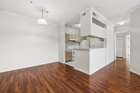 Снять в аренду квартиру в Тампа, Флорида 1 комната, 80.64м2, № 2235423 - фото 7