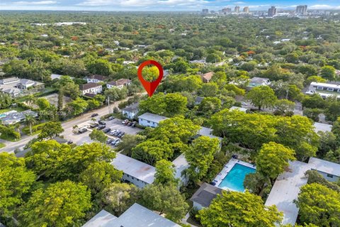 Condo in Miami, Florida, 2 bedrooms № 2185898 - photo 20