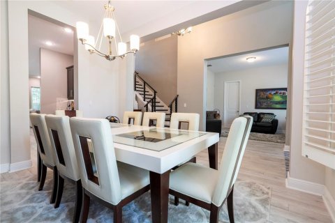 House in Orlando, Florida 7 bedrooms, 480.21 sq.m. № 1791132 - photo 17
