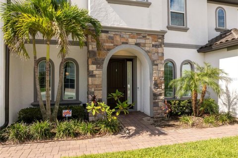 House in Orlando, Florida 7 bedrooms, 480.21 sq.m. № 1791132 - photo 5