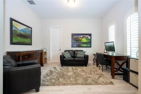 House in Orlando, Florida 7 bedrooms, 480.21 sq.m. № 1791132 - photo 13