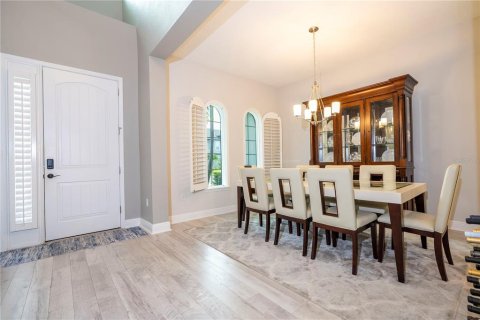House in Orlando, Florida 7 bedrooms, 480.21 sq.m. № 1791132 - photo 16