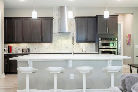 House in Orlando, Florida 7 bedrooms, 480.21 sq.m. № 1791132 - photo 24