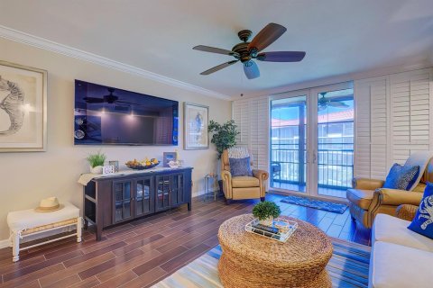 Copropriété à louer à Redington Shores, Floride: 2 chambres, 102.47 m2 № 251621 - photo 17