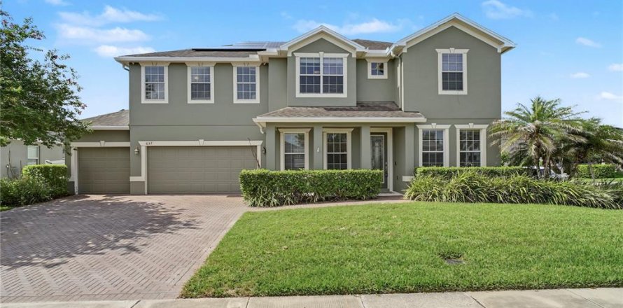House in Winter Garden, Florida 5 bedrooms, 301.1 sq.m. № 2220740