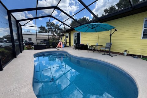 Villa ou maison à vendre à Frostproof, Floride: 3 chambres, 113.53 m2 № 2138384 - photo 3