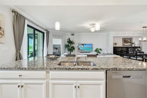 Condo in Bradenton, Florida, 3 bedrooms  № 1795142 - photo 14