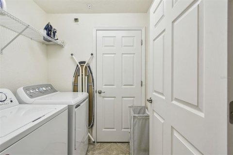 Condo in Bradenton, Florida, 3 bedrooms  № 1795142 - photo 30