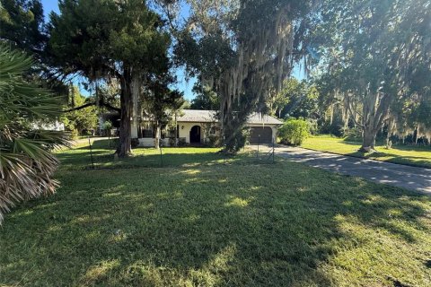Casa en venta en Leesburg, Florida, 3 dormitorios, 157.93 m2 № 2386338 - foto 3