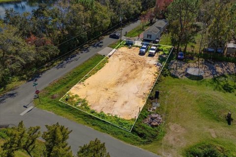 Land in Kissimmee, Florida № 2099491
