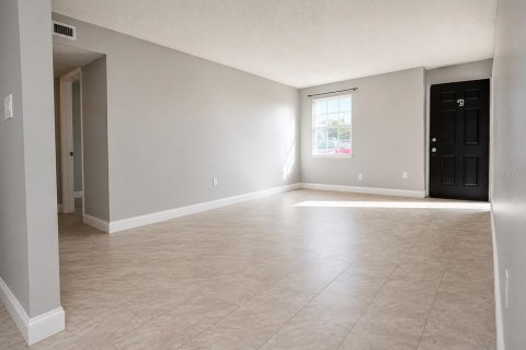 Copropriété à louer à Orlando, Floride: 1 chambre, 72.46 m2 № 2109532 - photo 2