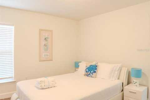 Villa ou maison à vendre à North Port, Floride: 4 chambres, 201.69 m2 № 2148341 - photo 14