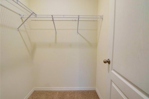 Townhouse in Davenport, Florida 3 bedrooms, 156.08 sq.m. № 1911646 - photo 17