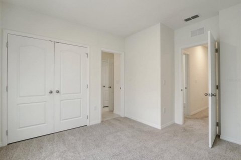 Townhouse in Davenport, Florida 3 bedrooms, 156.08 sq.m. № 1911646 - photo 23