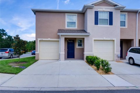 Townhouse in Davenport, Florida 3 bedrooms, 156.08 sq.m. № 1911646 - photo 1