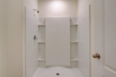 Townhouse in Davenport, Florida 3 bedrooms, 156.08 sq.m. № 1911646 - photo 16