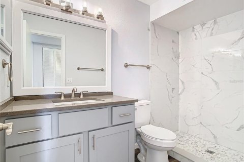 Condo in Orlando, Florida, 2 bedrooms  № 1510323 - photo 27