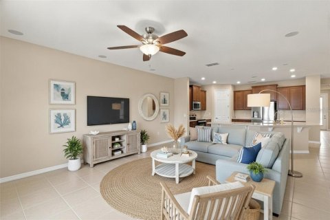 Villa ou maison à vendre à Kissimmee, Floride: 4 chambres, 204.38 m2 № 2297172 - photo 10