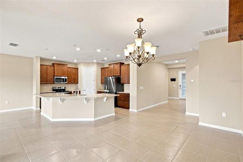 Villa ou maison à vendre à Kissimmee, Floride: 4 chambres, 204.38 m2 № 2297172 - photo 13