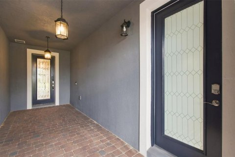 Villa ou maison à vendre à Kissimmee, Floride: 4 chambres, 204.38 m2 № 2297172 - photo 4