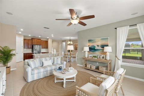 Villa ou maison à vendre à Kissimmee, Floride: 4 chambres, 204.38 m2 № 2297172 - photo 7