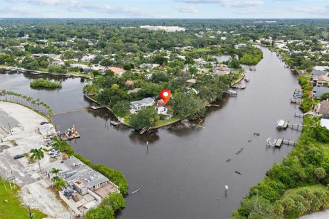 Casa en venta en Sarasota, Florida, 2 dormitorios, 181.72 m2 № 2387417 - foto 28