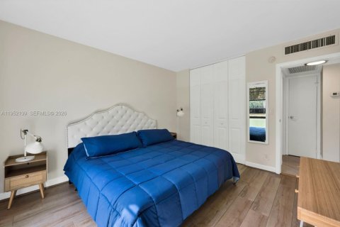 Купить кондоминиум в Авентура, Флорида 2 спальни, 100.61м2, № 2080436 - фото 10