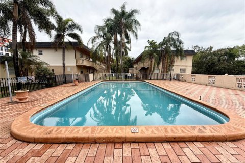 Copropriété à louer à Miami, Floride: 1 chambre, 73.58 m2 № 1990128 - photo 12