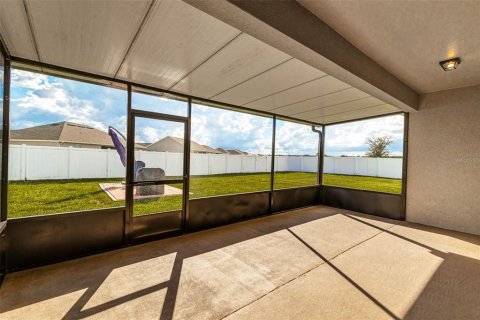 Casa en venta en Auburndale, Florida, 4 dormitorios, 260.41 m2 № 2383757 - foto 28