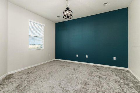 Casa en venta en Auburndale, Florida, 4 dormitorios, 260.41 m2 № 2383757 - foto 5