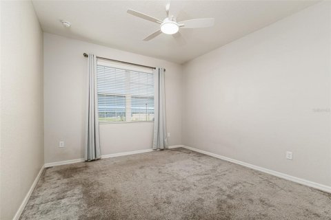 Casa en venta en Auburndale, Florida, 4 dormitorios, 260.41 m2 № 2383757 - foto 23