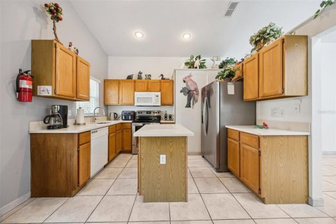 Casa en venta en Kissimmee, Florida, 4 dormitorios, 165.18 m2 № 2198595 - foto 7