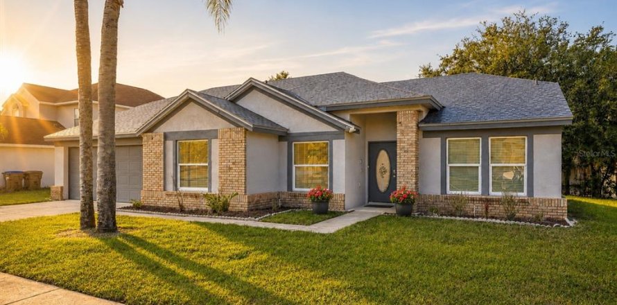 Casa en Kissimmee, Florida 4 dormitorios, 165.18 m2 № 2198595