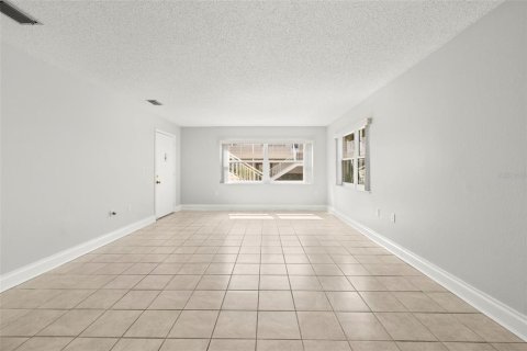 Condominio en venta en Saint Petersburg, Florida, 2 dormitorios, 110.09 m2 № 1569254 - foto 10