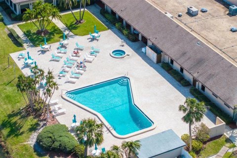 Condominio en venta en Saint Petersburg, Florida, 2 dormitorios, 110.09 m2 № 1569254 - foto 29
