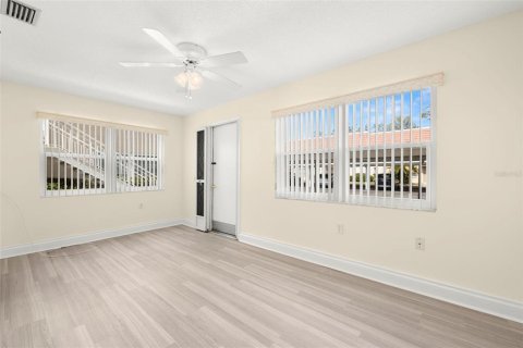 Condominio en venta en Saint Petersburg, Florida, 2 dormitorios, 110.09 m2 № 1569254 - foto 13