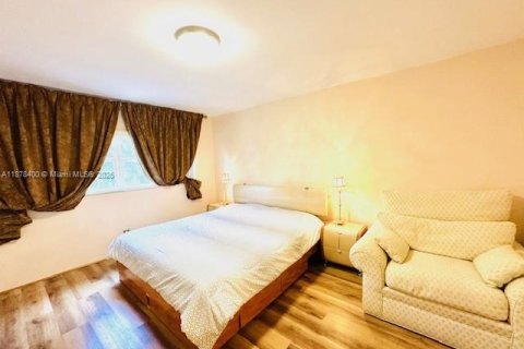 Copropriété à louer à Hallandale Beach, Floride: 1 chambre, 77.11 m2 № 1923427 - photo 23