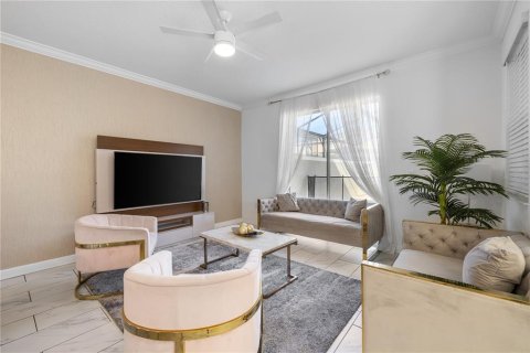 Townhouse in Kissimmee, Florida 4 bedrooms, 177.81 sq.m. № 2101616 - photo 15